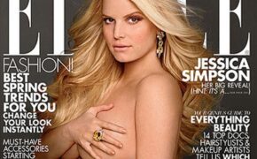 Jessica Simpson sinh con gái 4,5 kg