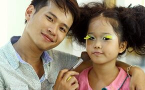 Chuyên gia trang điểm hé lộ về tính cách Top 6 Đồ Rê Mí