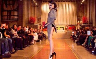 Hoàng Thùy – Tuyết Lan và những bất ngờ tại New York Fashion Week