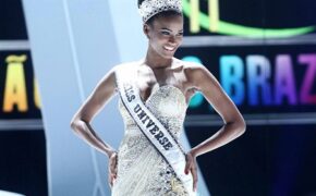 Chùm ảnh đẹp đêm chung kết Hoa hậu Hoàn vũ