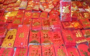 Lì xì đầu xuân: Niềm vui hay nỗi ám ảnh