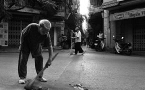 Lý giải ngọn ngành tục kiêng quét nhà trong 3 ngày Tết