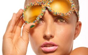 Những màu mới trong trang điểm, làm đẹp