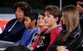 Mẹ của Michael Jackson mất tích