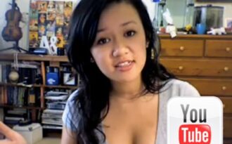 “Nữ hoàng YouTube” gốc Việt lọt top 100 gương mặt đẹp nhất thế giới