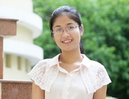 “Chat” cùng nữ thủ khoa tốt nghiệp hai trường ĐH