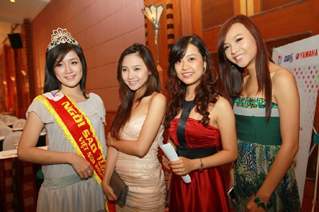 Khởi động vòng sơ khảo cuộc thi Miss Teen 2010 - 3