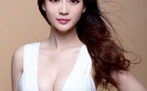 “Siêu vòng một” Liễu Nham bị tố giật bạn trai của người khác