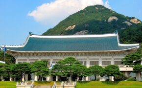 Khám phá Nhà Xanh – ngôi nhà của người quyền lực nhất Hàn Quốc