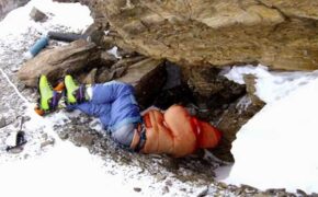 Chuyện về thi thể nổi tiếng nhất trên đỉnh Everest