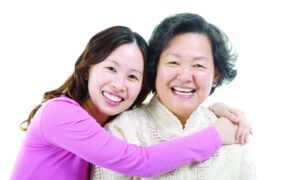 Món quà ý nghĩa dành tặng mẹ chồng