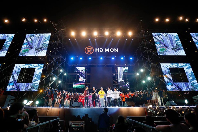  Sân khấu MAFF 2018 tại MonCity, Hà Nội rất hoành tráng. 