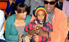 Stevie Wonder ly dị vợ