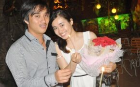 Xem màn cầu hôn đầy lãng mạn của chàng trai Sài thành