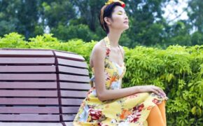 Hoàng Thùy bận rộn với những buổi chụp hình