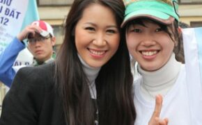 Hoa hậu Dương Thùy Linh quyết tâm mua… xe đạp