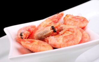 Tôm Bắc Cực: Con nhón, chồng mê, món ai cũng thích