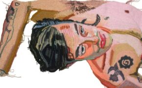 Những bức tranh thêu móc tinh xảo