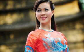 Cạn kiệt… người đẹp