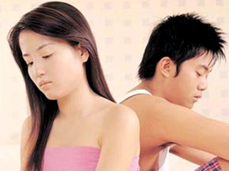 Những bà vợ tuổi teen không chịu... đẻ  - 1