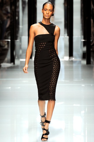 BST xuân hè 2011 của Versace - 26