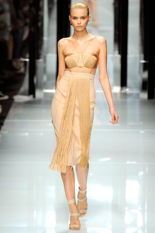 BST xuân hè 2011 của Versace - 28