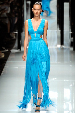 BST xuân hè 2011 của Versace - 30