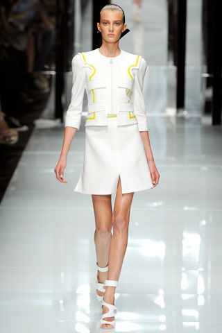 BST xuân hè 2011 của Versace - 5