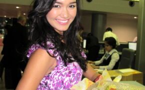 Victoria Thúy Vy xinh tươi lên đường dự thi Hoa hậu Thế giới