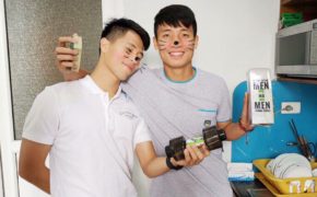 Đình Trọng, Tiến Dũng, Công Vinh và loạt đàn ông Việt xôn xao trước siêu phẩm lạ giữa tâm điểm AFF Cup