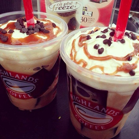 Tôi tình cờ biết đến Coffee Jelly Freeze của Highlands Coffee, hay còn gọi là