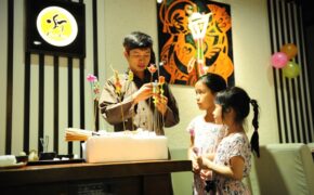 Quà Tết thiếu nhi tại Ngọc Mai & Akari