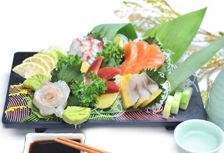 Sashimi tổng hợp