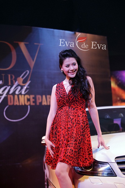 Eva de Eva đẳng cấp cùng Lady Luxury Night 2011 - 10