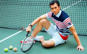 Kim Lý, Nhan Phúc Vinh và loạt sao nam đồng loạt diện áo thun “cá mập”