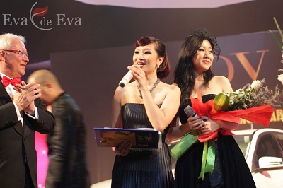 Eva de Eva đẳng cấp cùng Lady Luxury Night 2011 - 1