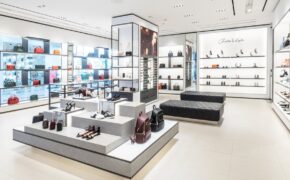 CHARLES & KEITH đồng loạt khai trương 3 cửa hàng mới