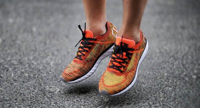 Xu hướng giày thể thao “Sport Chic” khiến giới trẻ mê mệt