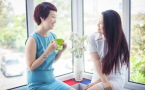 Những người phụ nữ “không sợ thời gian”