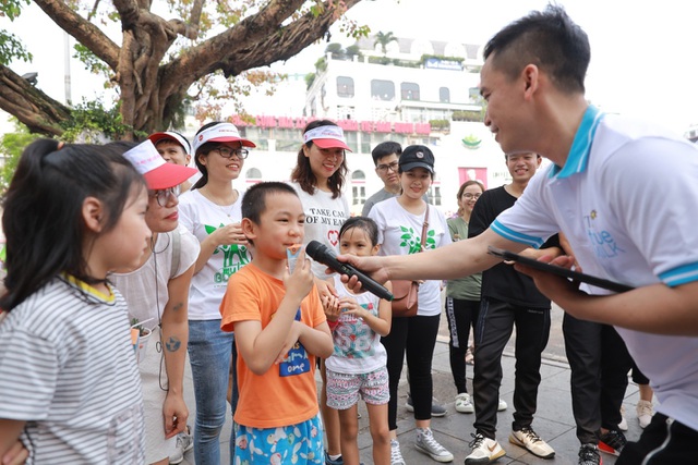 3 lý do tuyệt vời cho con lên phố đi bộ Hồ Gươm chơi ngay cuối tuần này - 4