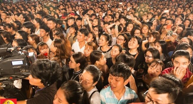 Lễ hội “Phố hàng nóng” khép lại với những dấu ấn ngoạn mục