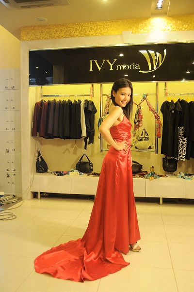 Thời trang IVY MODA trong phim Người Mẫu - 8