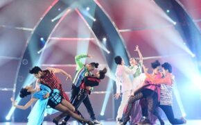 Cuộc “rượt đuổi” để khám phá bản thân