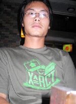 Người rao bán 1.000 bài thơ mạng