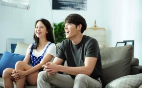 Phim ngắn của Kim Woo Bin & Song Ji Hyo thu hút cư dân mạng