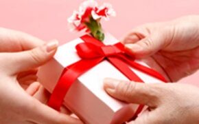 Tặng gì trong ngày Valentine để thay lời muốn nói?