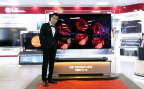 Phan Hải “Người phán xử” bất ngờ xuất hiện cùng dàn vệ sĩ khủng