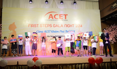 Tiết mục đặc sắc của lớp First Steps 2B trong đêm Gala.