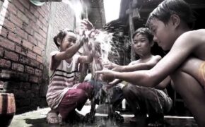 Trẻ em Việt Nam trước tình trạng thiếu nước sạch
