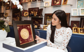 Bí mật tạo nên vẻ đẹp của món quà Hoàng Thùy dành tặng tổ thức Hoa hậu Hoàn vũ Thế giới 2019